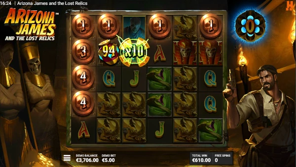 Screenshot of Arizona James and the Lost Relics slot demo showing reels and bonus game features